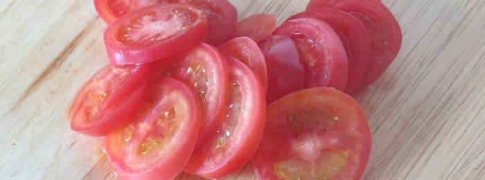 בטניה (עגבניה): תיאור, גידול ושתילת שתילים