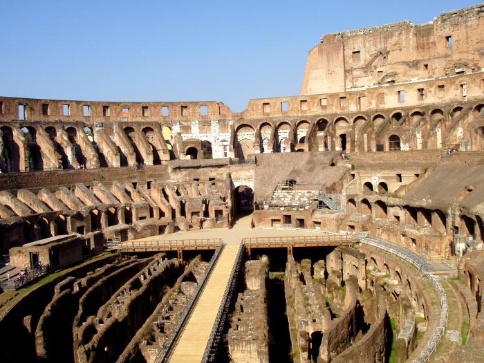 תמונה של הקולוסיאום ברומא