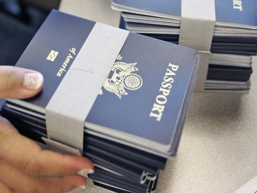 מה המסמכים הדרושים עבור דרכון עבור גמלאים?
