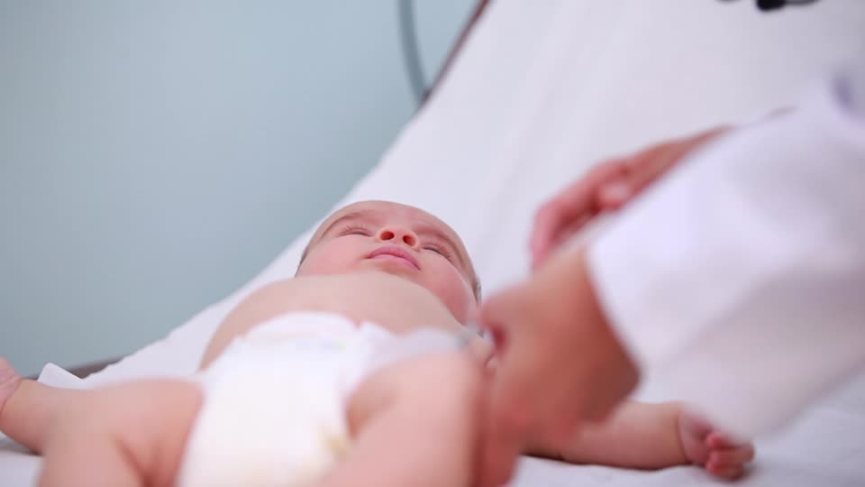 פמפיגוס של תינוקות: תמונה, גורם, טיפול, אבחון